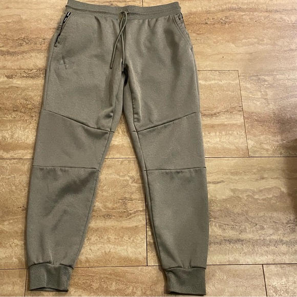 Hurley Other - Hurley Pants Mens Size Small 30x27 Green  Outsider Icon Jogger Tapered Slim ECU